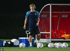 克罗地亚队客场大败，意外出局在欧预赛比赛的简单介绍