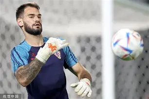 克罗地亚队客场大败，意外出局在欧预赛比赛的简单介绍