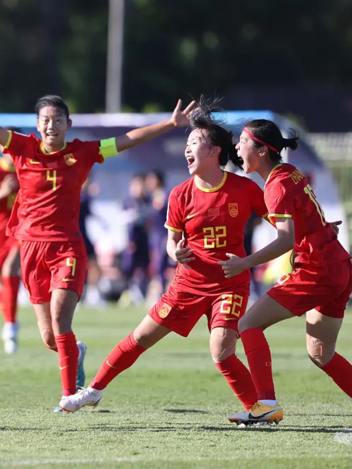 亚洲杯上中国女足不敌澳大利亚，无缘四强(中国女足战胜澳大利亚)