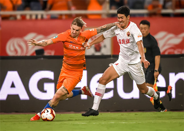 开元棋牌-包含国安惜败鲁能，争冠险情令人揪心的词条